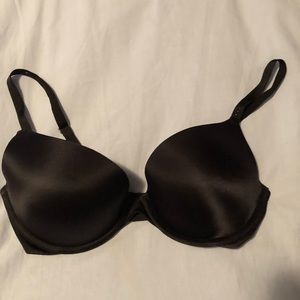 Victorias Secret Biofit Demi Uplift Bra. 34D